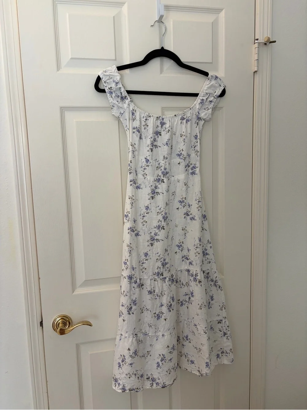 Reformation Cream Linen Midi Dress with Blue Floral Print off the shoulder 0P - Picture 2 of 5